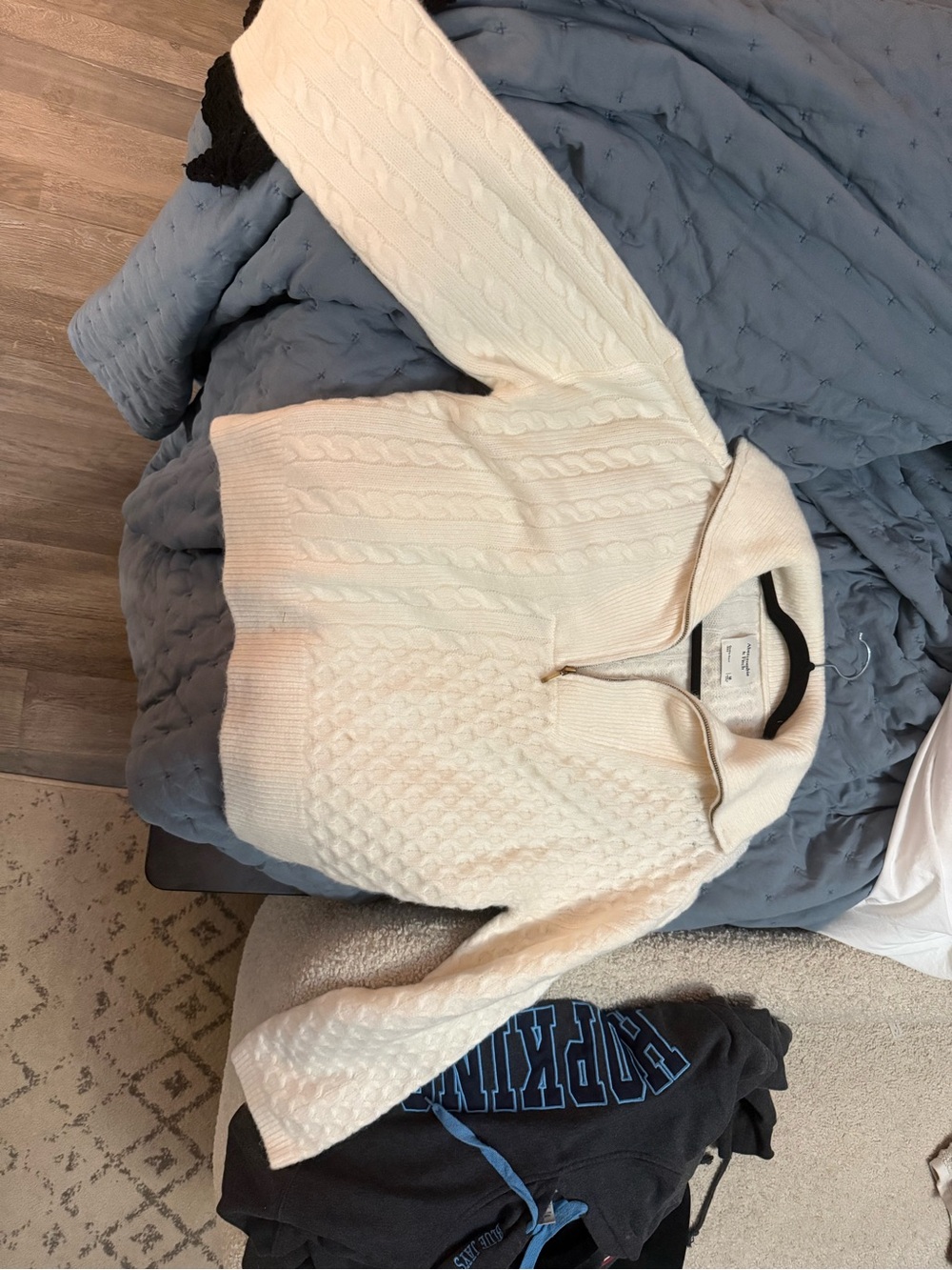 Abercrombie & Fitch Cream Cable-Knit Half-Zip Turtleneck Sweater